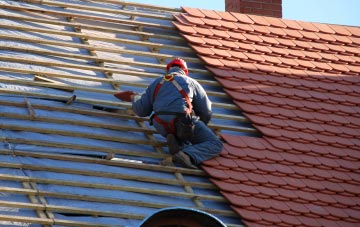 roof tiles Sutton Under Brailes, Warwickshire